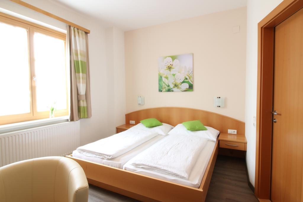 Pension Joseph Haydn Podersdorf am See Exterior foto