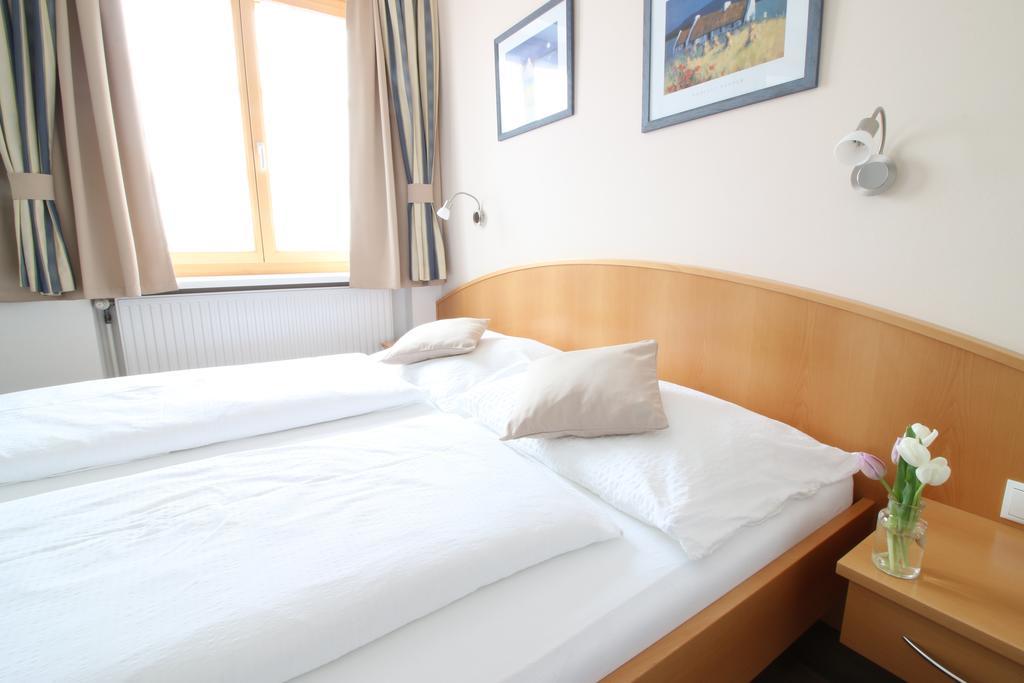Pension Joseph Haydn Podersdorf am See Exterior foto